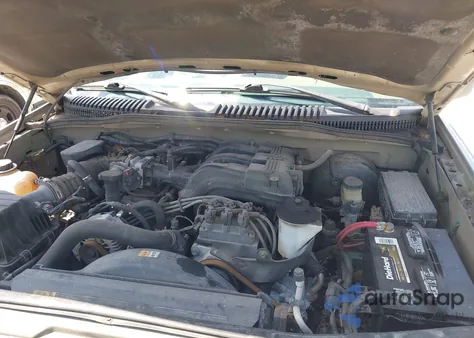 2004 Ford Explorer Nbx/Xlt z USA, uszkodzony, nr VIN 1FMZU73K54UA80102